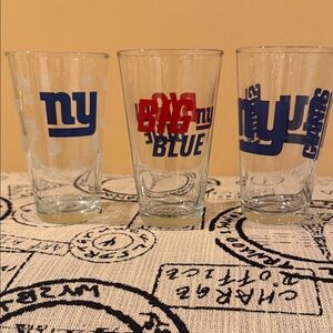 Pint Glass Set - Blue and Red